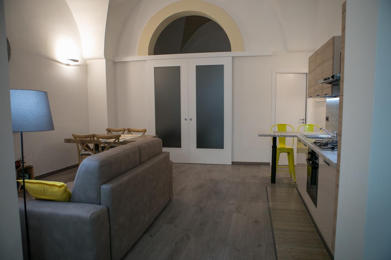 Miklu Luxury Suite 莱切 外观 照片